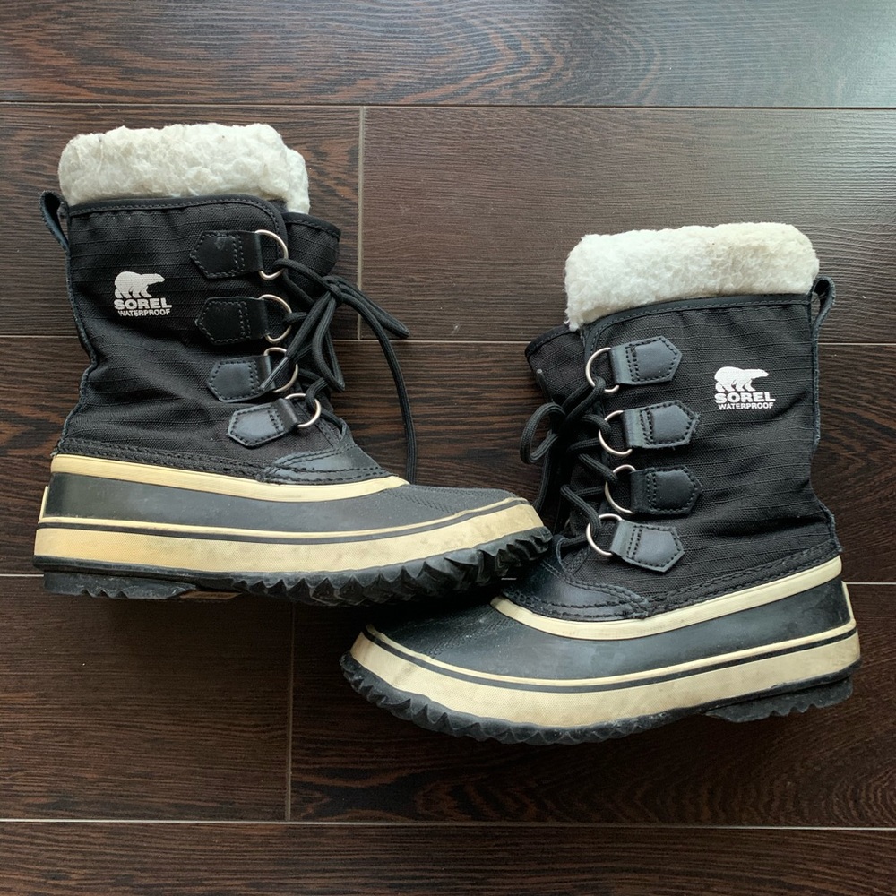 Sorel Carnival Snow Winter Boots Sz 6 Womens